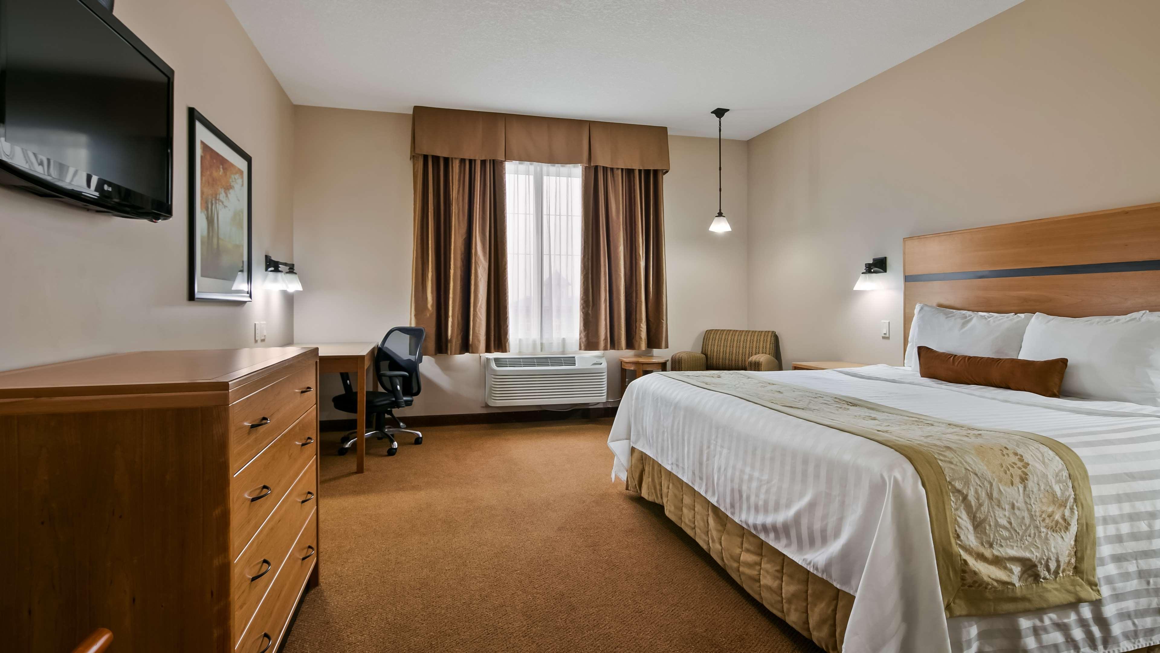 Best Western Plus Chateau Inn Sylvan Lake Bagian luar foto