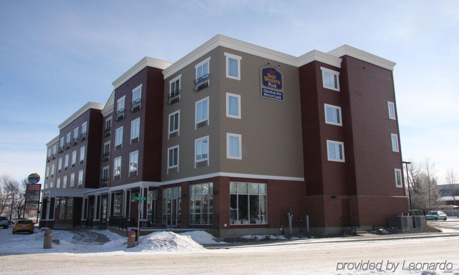 Best Western Plus Chateau Inn Sylvan Lake Bagian luar foto